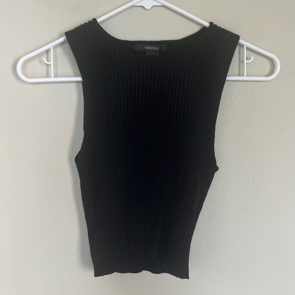 Forever 21 Crop Tops. Lavender long sleeved and black tank. lot of 2 - Picture 5 of 7